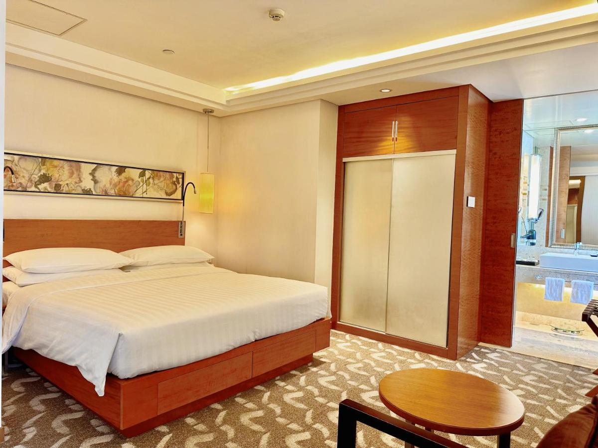 Swissotel Foshan, Guangdong - Free Shuttle To Canton Fair Екстериор снимка