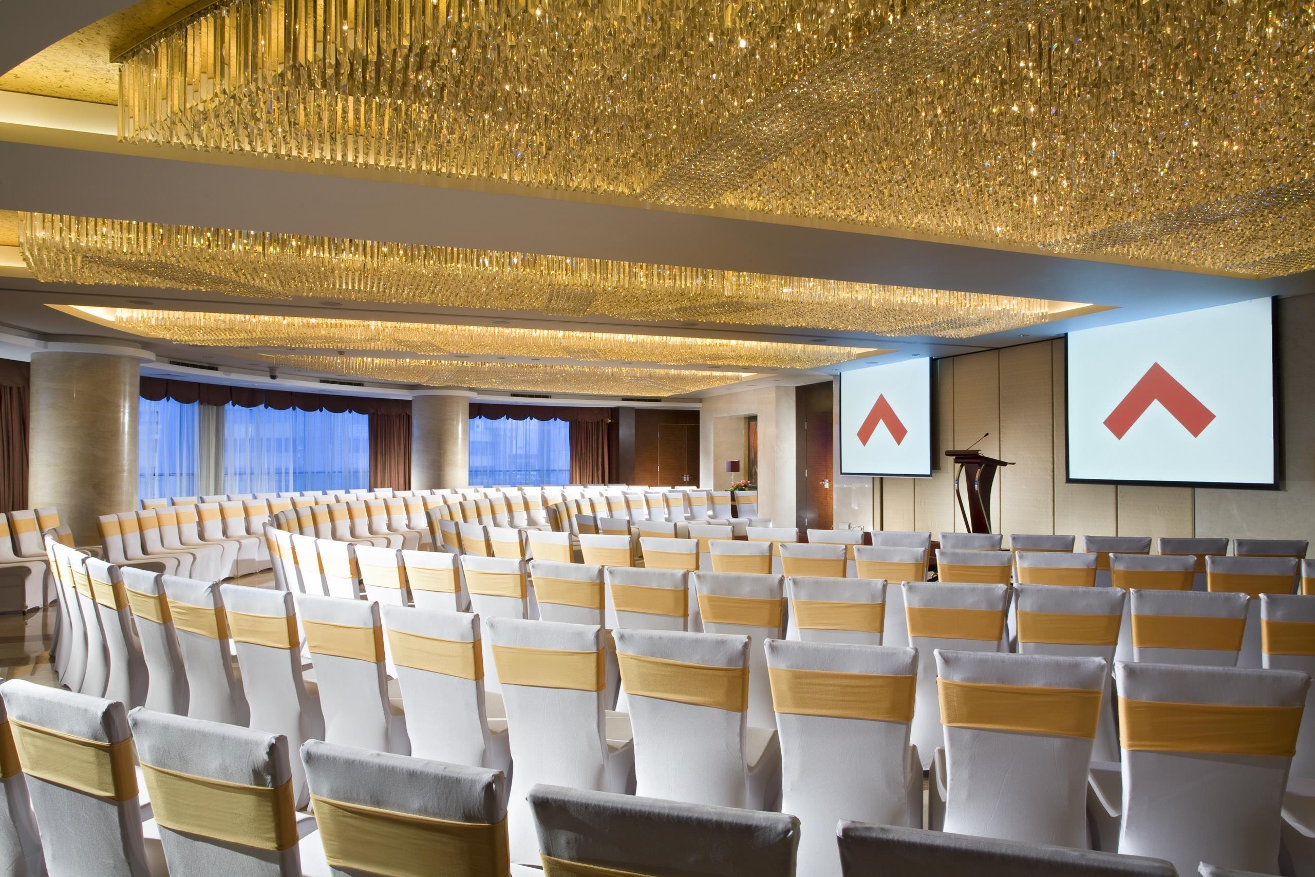 Swissotel Foshan, Guangdong - Free Shuttle To Canton Fair Бизнес снимка